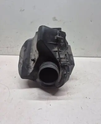 Audi A8 S8 D4 4H Air filter box 4H0133823