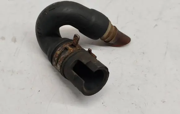Mercedes-Benz Vaneo W414 Breather/breather pipe/hose A16660181182 16660181182