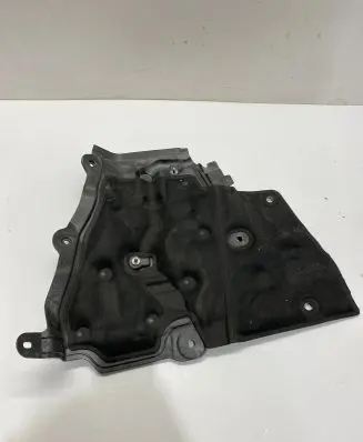 Mercedes-Benz C W206 Other engine bay part A2066203901 4015179AB