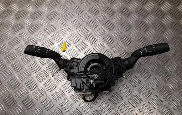 Toyota Aygo X Wiper turn signal indicator stalk/switch 8924502160