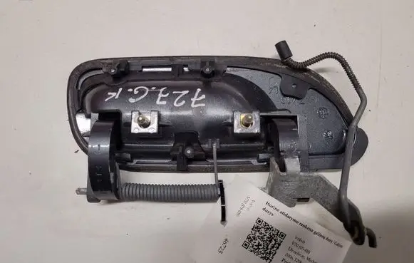 Volvo V70 Rear door exterior handle