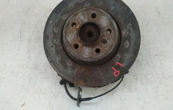 BMW 7 E65 E66 Front wheel hub spindle knuckle