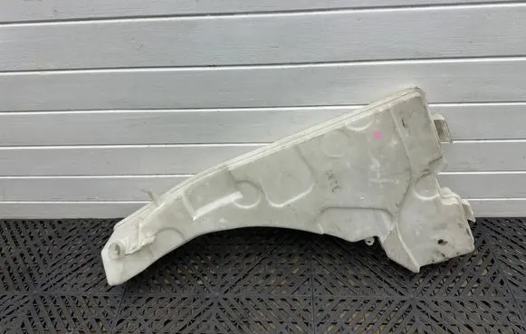 BMW X5 E70 Windshield washer fluid reservoir/tank 7161476 110833217 7190998