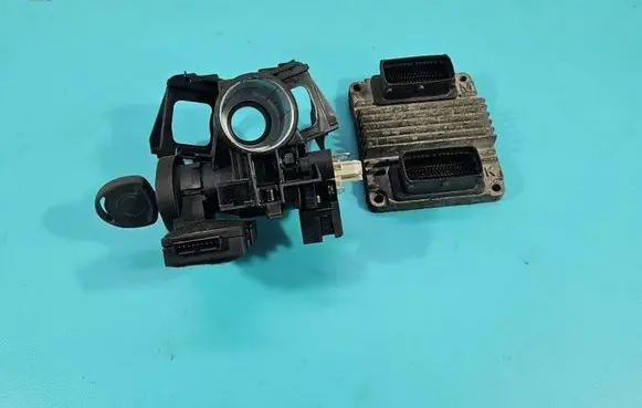 Opel Astra G Engine control unit/module ECU 09353509 IMPRK1526106