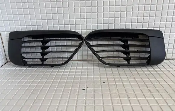 BMW X1 F48 F49 Front bumper lower grill 51117354778