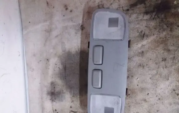 Toyota Avensis Verso Front seat light