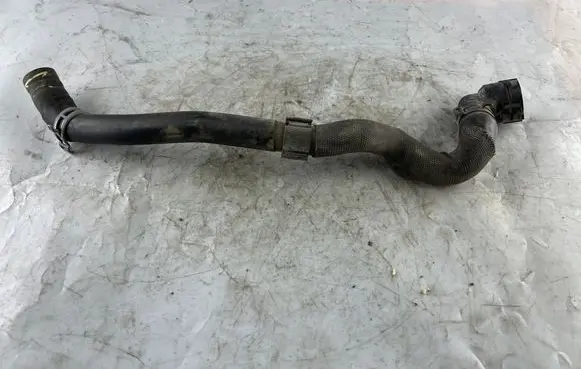 Seat Ibiza IV (6J,6P) Engine coolant pipe/hose 6R0122157 6R0122291