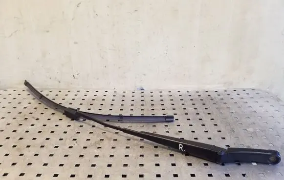 Volkswagen Tiguan Front wiper blade arm 5N2955410