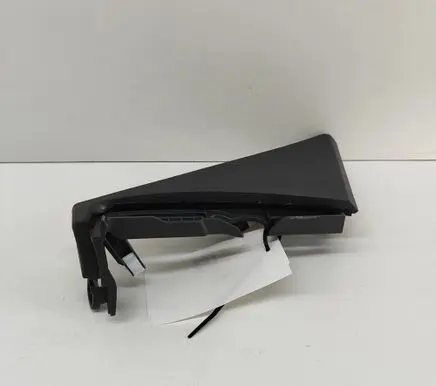 Dashboard glove box trim