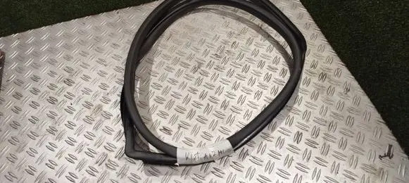 KIA Stonic Rear door rubber seal (on body) 