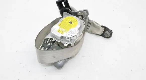 Lexus SC 300 - 400 Front seatbelt 7J8020P