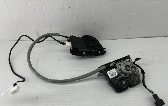 BMW X6 F16 Tailgate/trunk/boot lift motor 7318696