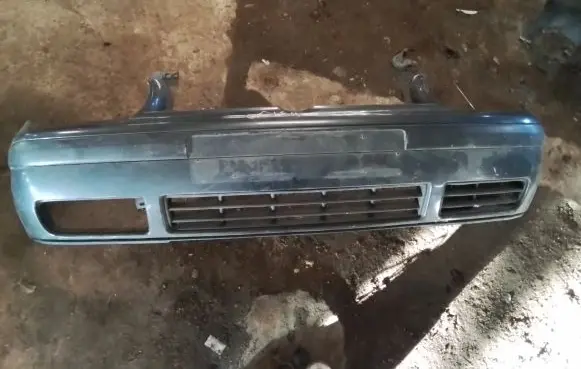Volkswagen Golf IV Front bumper