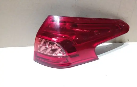 Citroen C5 Rear/tail lights VP8X8X13404AX 9681074080