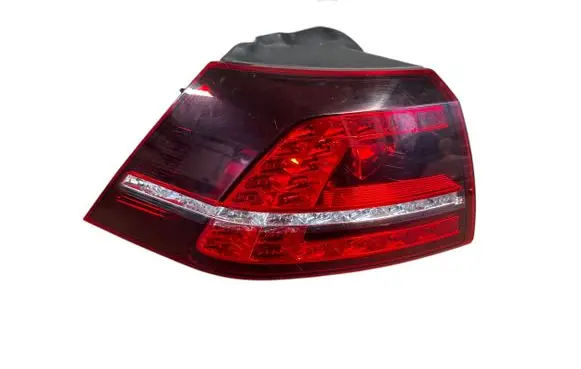 Volkswagen Golf VII Rear/tail lights 5G0945207 81230101