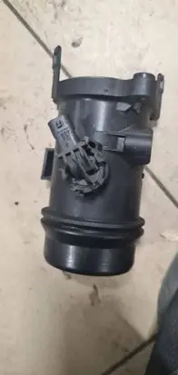 BMW 5 F10 F11 Mass air flow meter 8519492