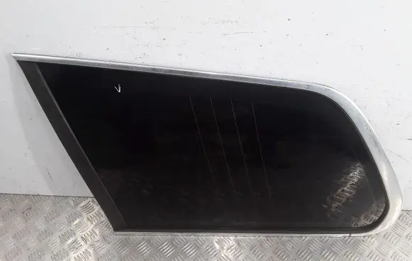 Volvo XC90 Rear side window 43R000470 DOT497M41AS2 30779372