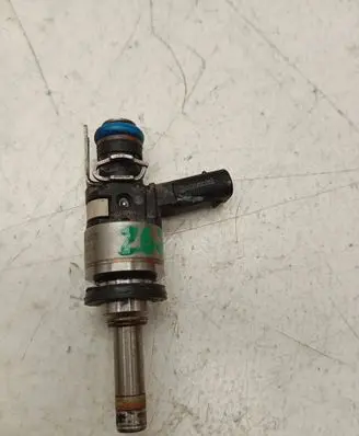 KIA Optima Fuel injector 353102G720 0224323252 05140511