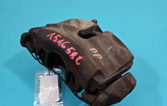 Volkswagen PASSAT B7 Front brake caliper IMPRK1516582