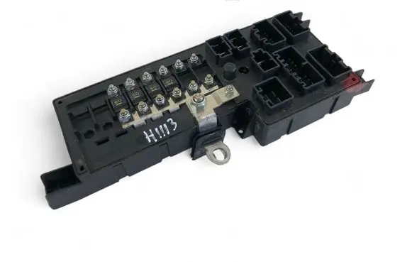 Volvo V70 Fuse module 518322003