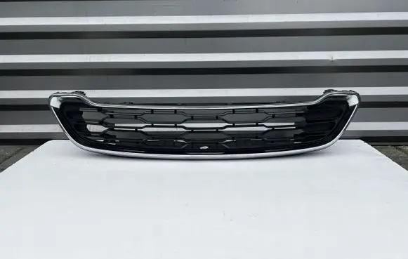 Mini One - Cooper R50 - 53 ACC Distronic radar sensor grill/trim 7335528MINI