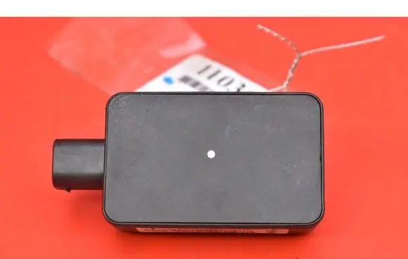 Volkswagen Golf IV Sensor 1J1907637A