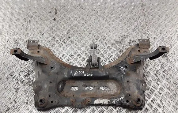 Nissan Qashqai Front subframe 