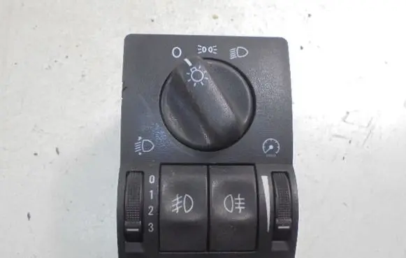 Light switch