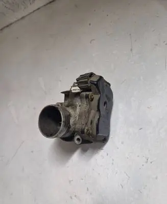 Opel Vivaro Throttle valve 8200987453