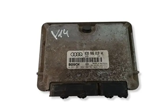 Audi A3 S3 8P Engine control unit/module 038906018AK 0281001852