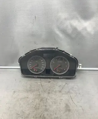 Volvo V50 Speedometer (instrument cluster) 30710071