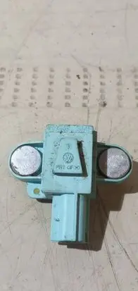 Audi A6 S6 C6 4F Airbag deployment crash/impact sensor 4F0955557