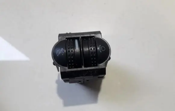 Skoda Superb B5 (3U) Headlight level height control switch 3b0941333a