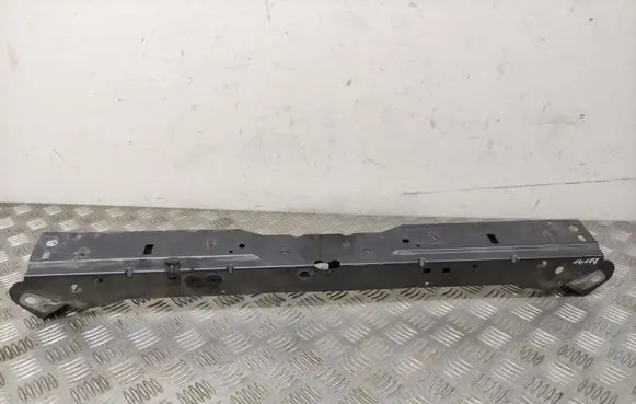 Opel Insignia A Radiator support slam panel bracket 