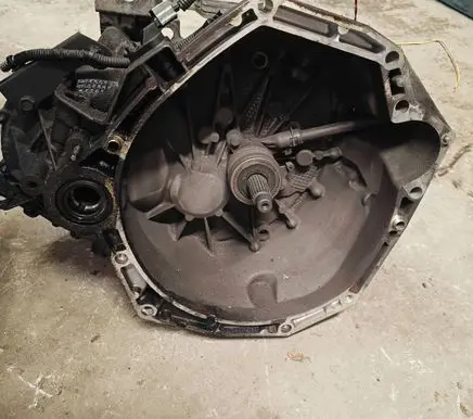 Nissan Qashqai Manual 6 speed gearbox 32010JD50A 8201910268 6421644