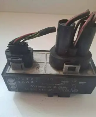 Audi A3 S3 8L Coolant fan relay 1J0919506H 898884000