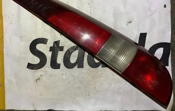 Mercedes-Benz Vaneo W414 Rear/tail lights A4148200077 4148200077