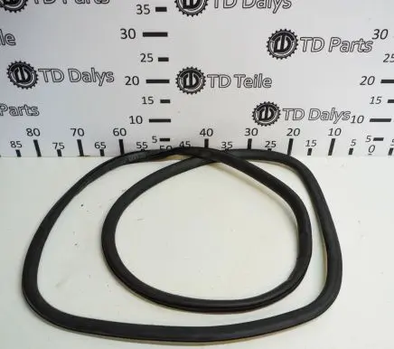 Audi A4 S4 B7 8E 8H Rubber seal rear door 8E9833721B