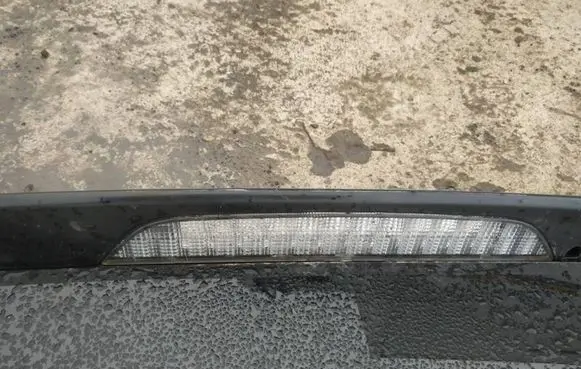 Citroen C-Crosser Third/center stoplight