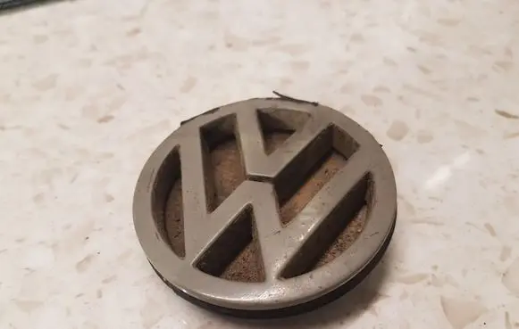Volkswagen PASSAT B5 Original wheel cap 357853601 357853601B