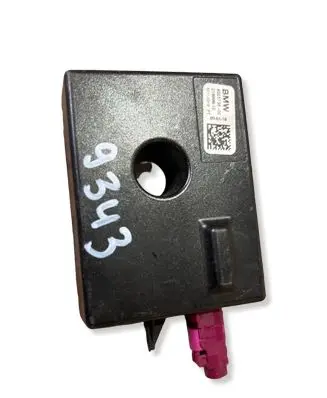 BMW 5 G30 G31 G38 Aerial antenna amplifier 9325735