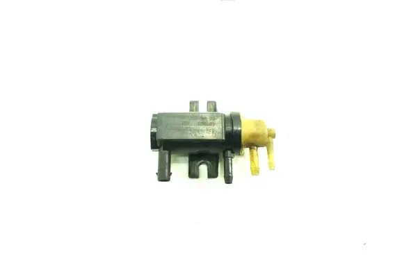 Mercedes-Benz GLK (X204) Turbo solenoid valve A0071531428