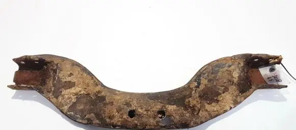 Opel Frontera A Engine mounting bracket