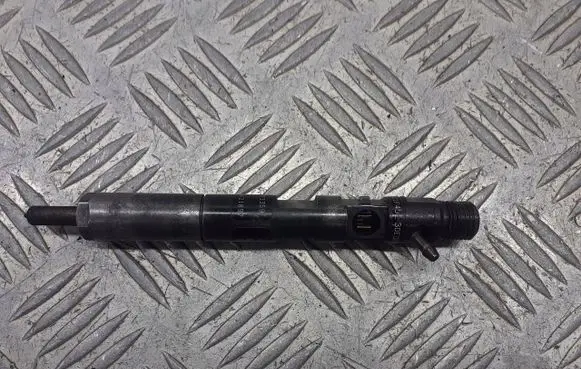 Renault Kangoo I Fuel injectors set 