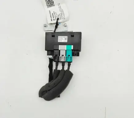 Nissan Leaf II (ZE1) USB control unit 283H19DJ0A 351859320D