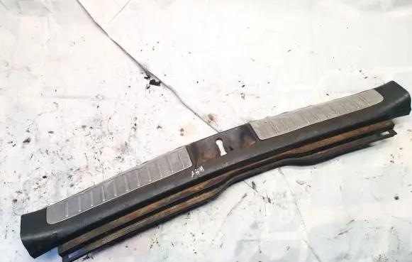 Toyota Avensis T250 Other trunk/boot trim element 5838705090 58387-05090