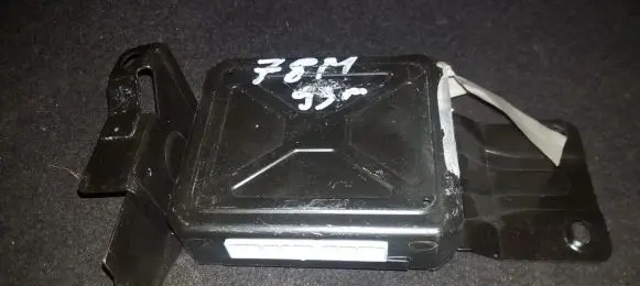 Mazda 323 F ABS control unit/module bb1p67650b 401618