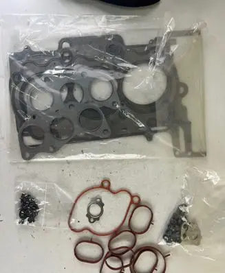Subaru B9 Tribeca Engine head 