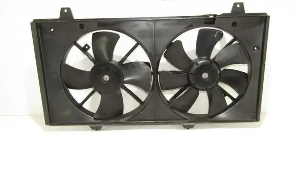 Mazda 6 Radiator cooling fan shroud
