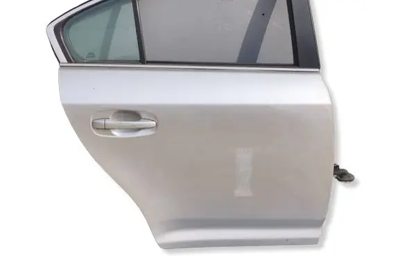 Toyota Avensis T270 Rear door 6700305040